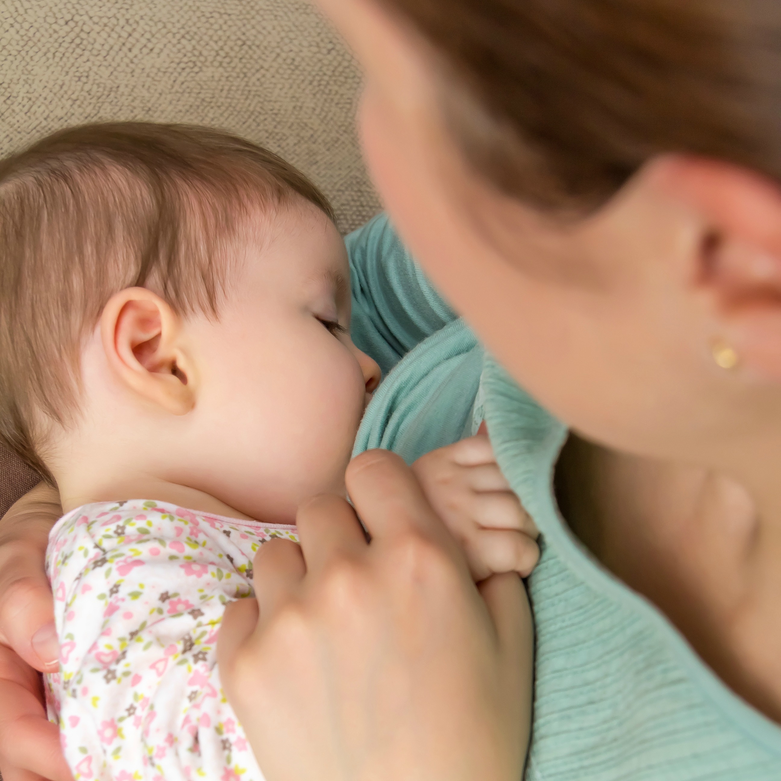 How My Breastfeeding Struggles Made Me a Better Mom