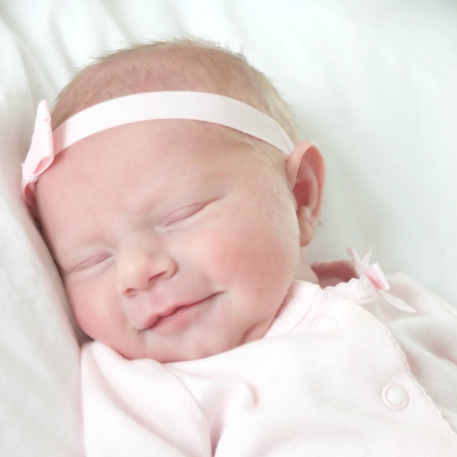 The Super Sweet Way We’re Sharing the Story of Baby’s First Days