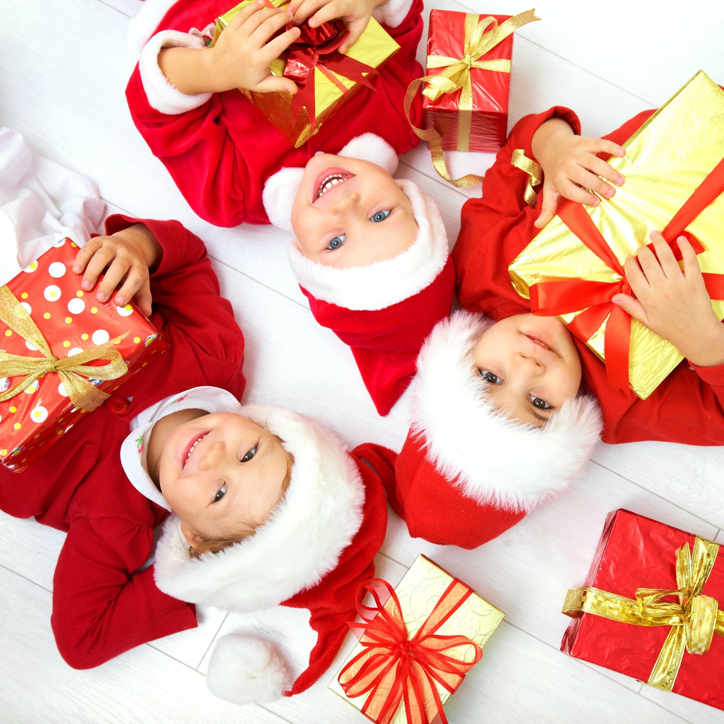 Sanity-Saving Tips for Celebrating Christmas With Little Kids